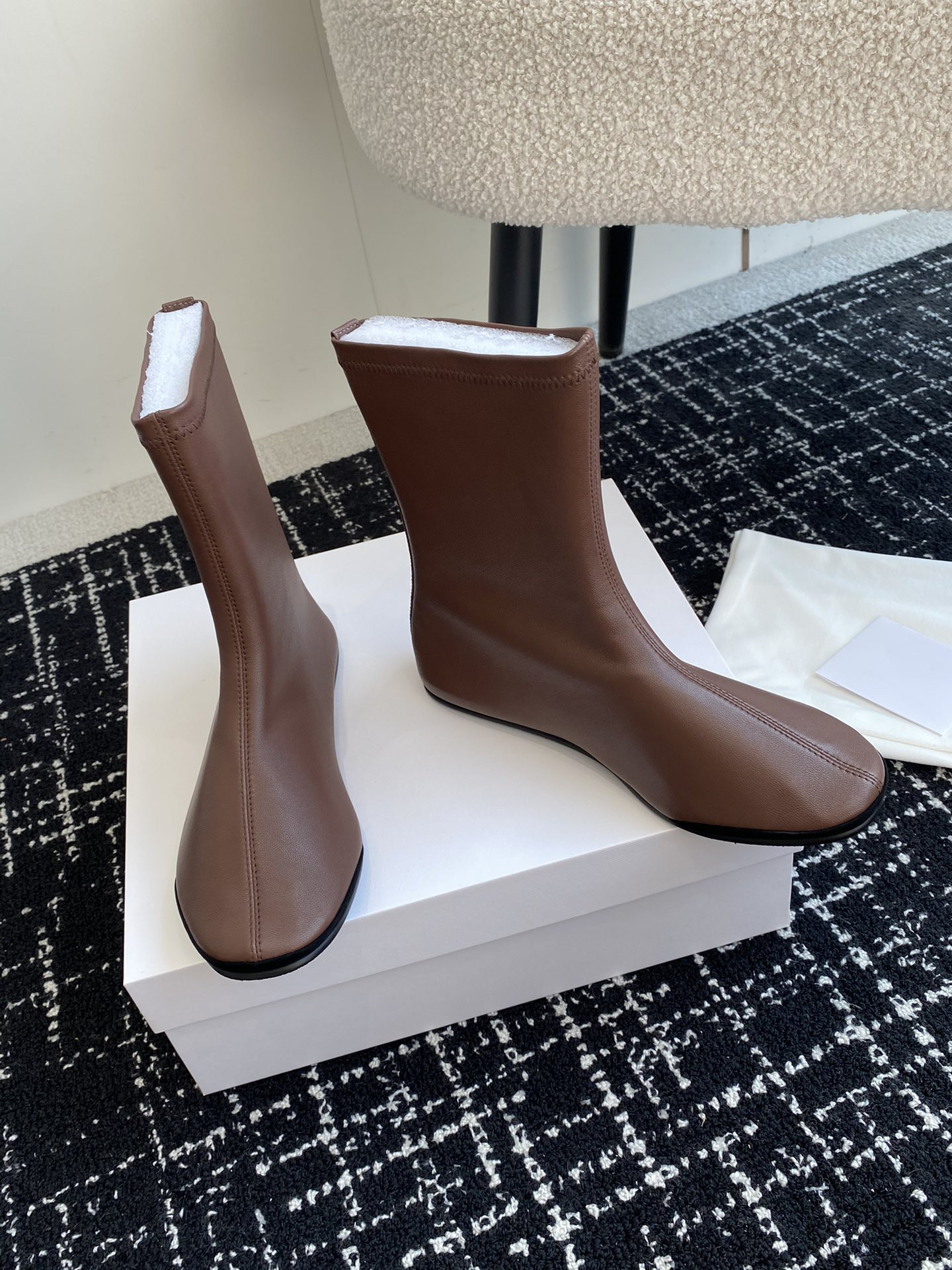 UA T*e R0w Boot