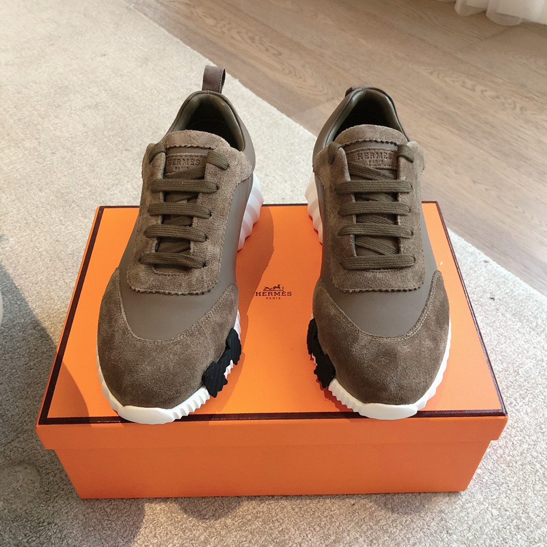 UA Hermès Bouncing Sneaker