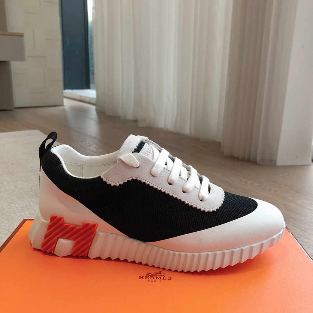UA Hermès Bouncing Sneaker