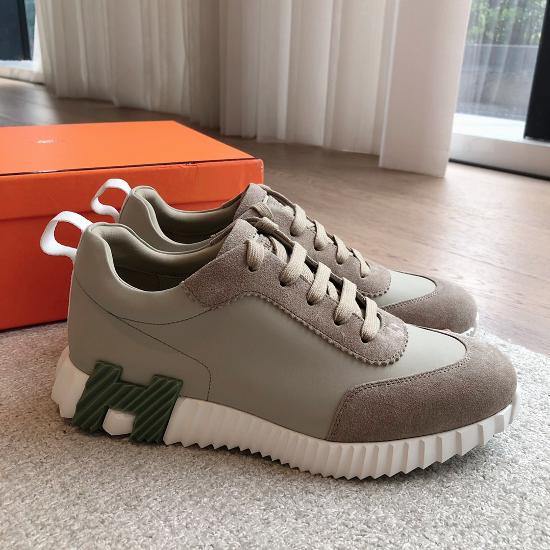 UA Hermès Bouncing Sneaker