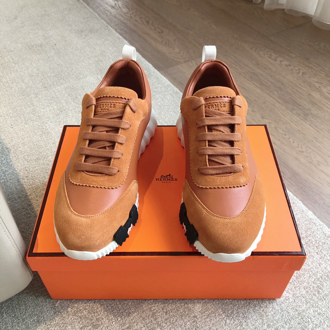 UA Hermès Bouncing Sneaker