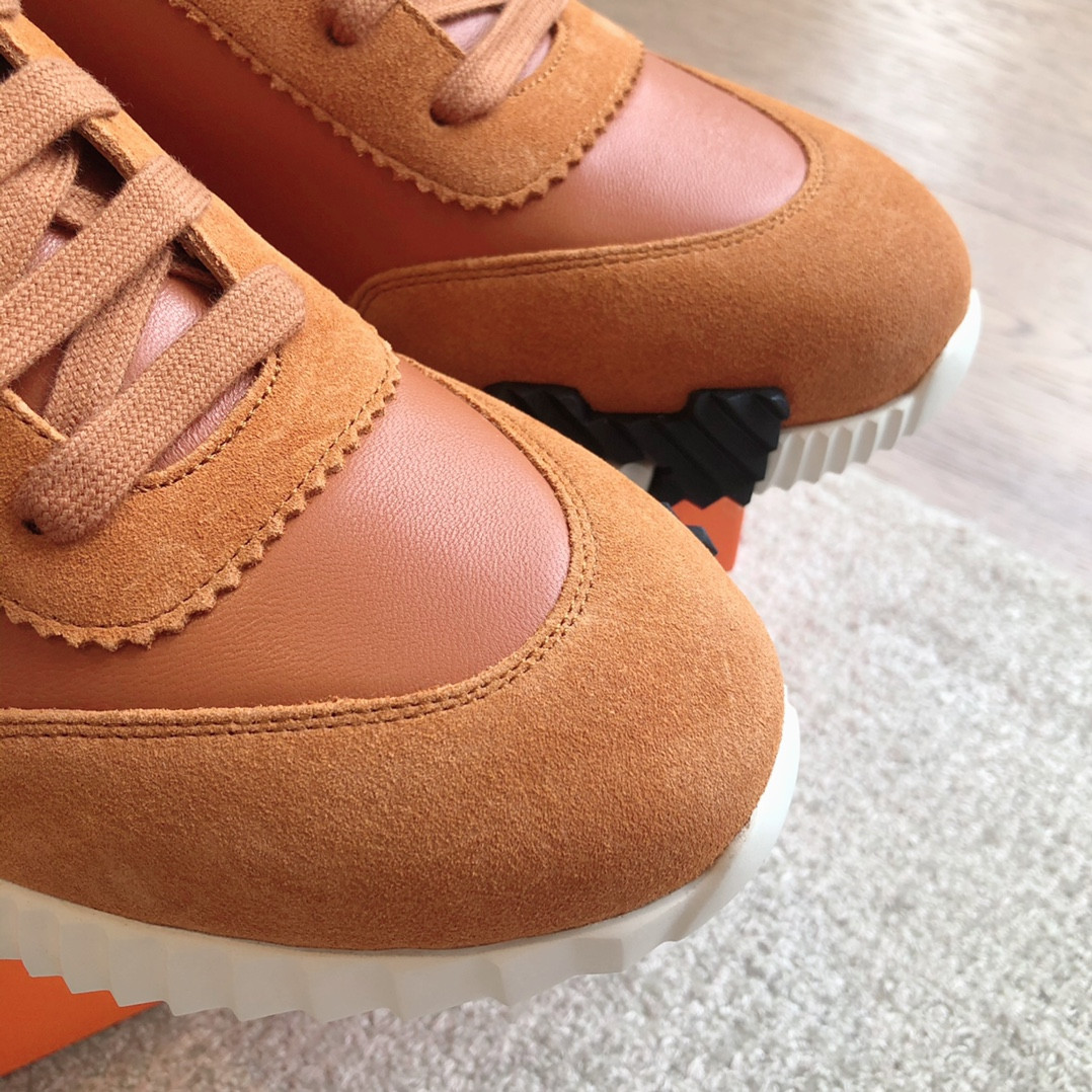 UA Hermès Bouncing Sneaker