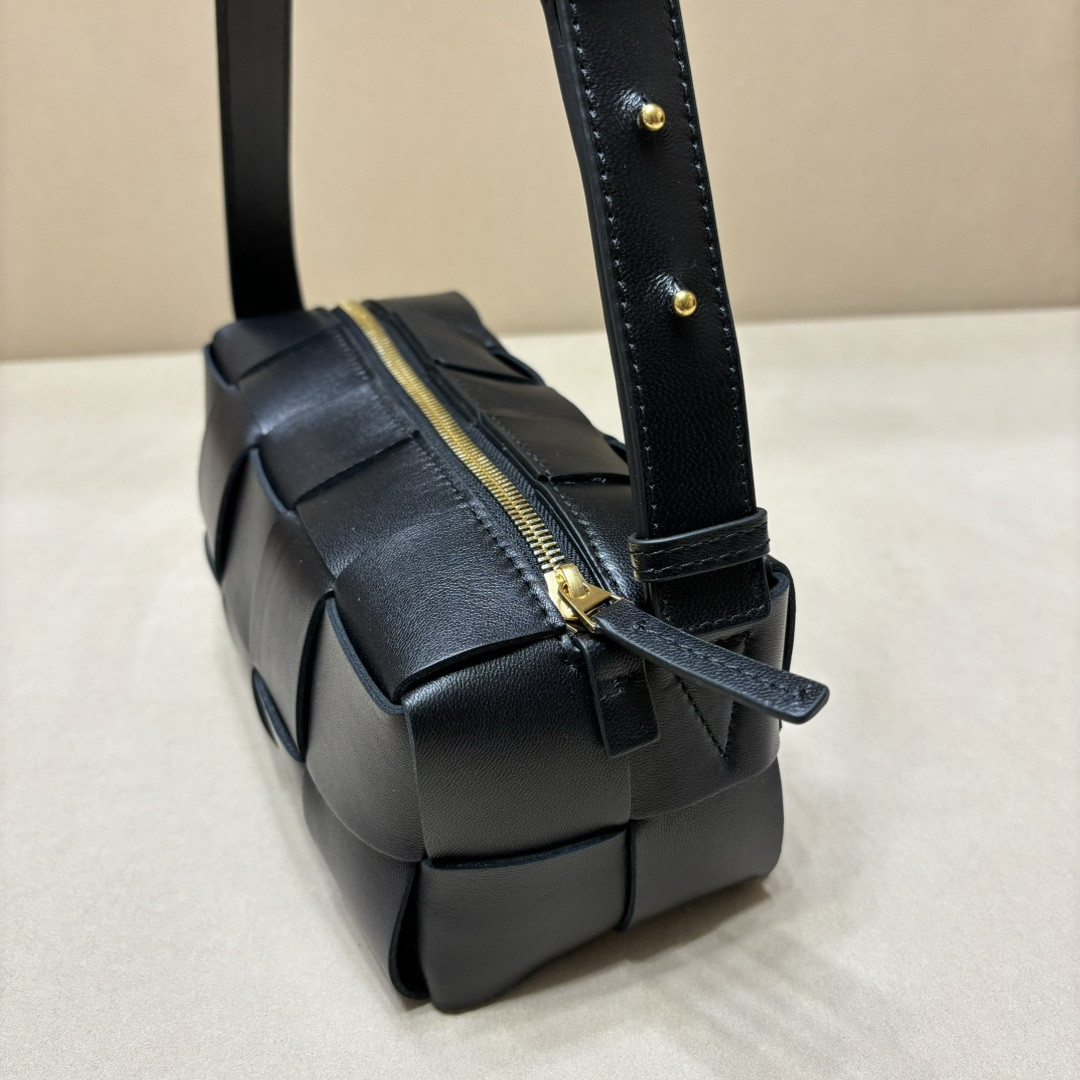 L0ew* Small Brick Cassette 23.5x10x10cm