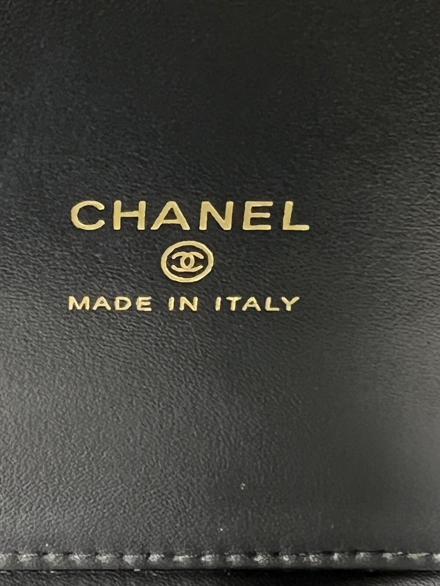 Ch*el 25C Chain shell bag 18X16X6cm