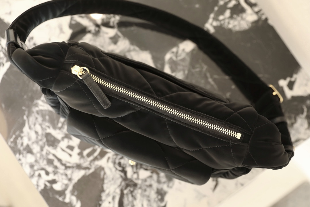 Ch*el Hobo Handbag 20x32x12cm