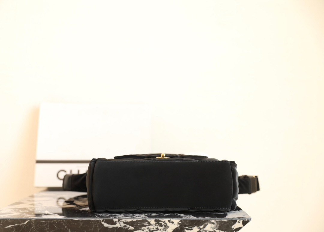 Ch*el Hobo Handbag 20x32x12cm