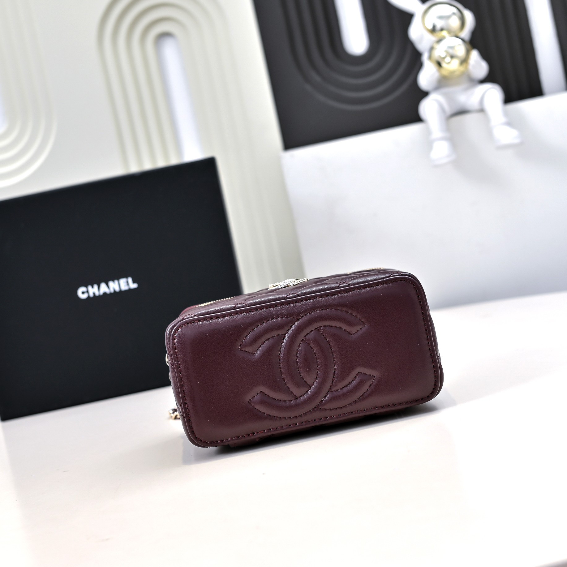 Ch*el Clutch With Chain 17cm