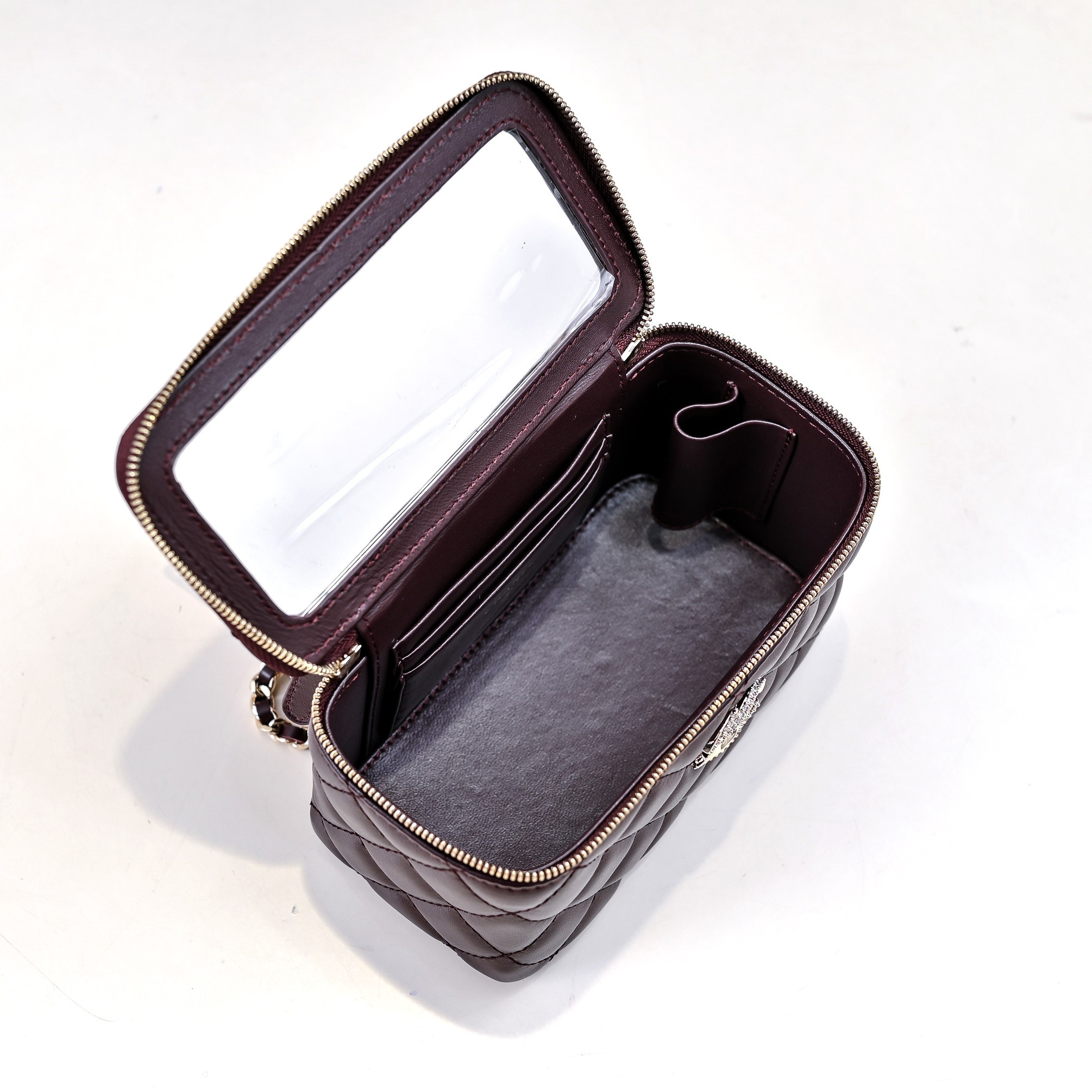 Ch*el Clutch With Chain 17cm