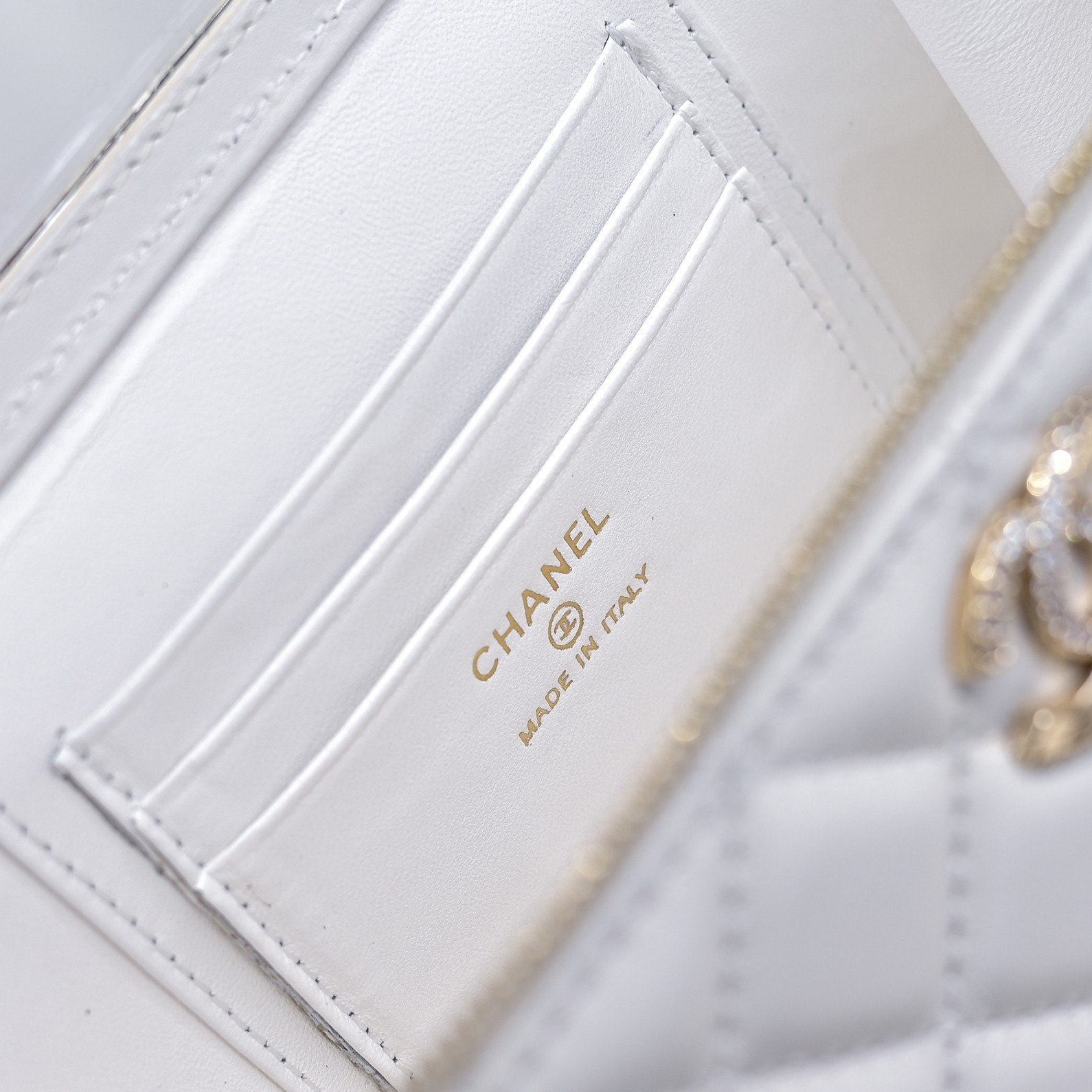 Ch*el Clutch With Chain 17cm