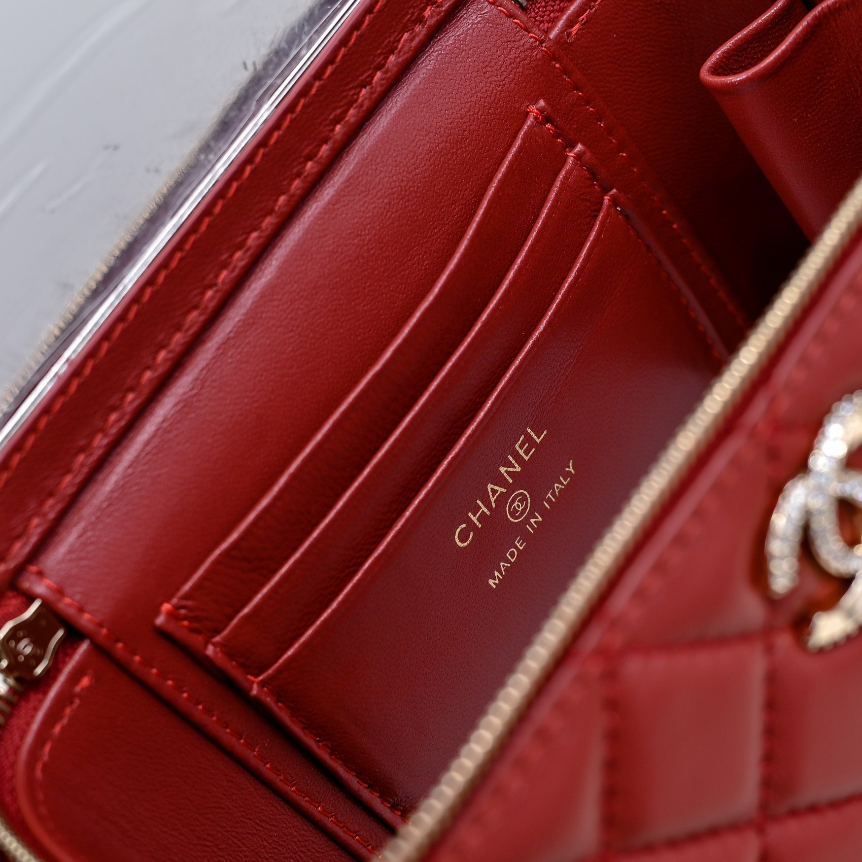 Ch*el Clutch With Chain 17cm