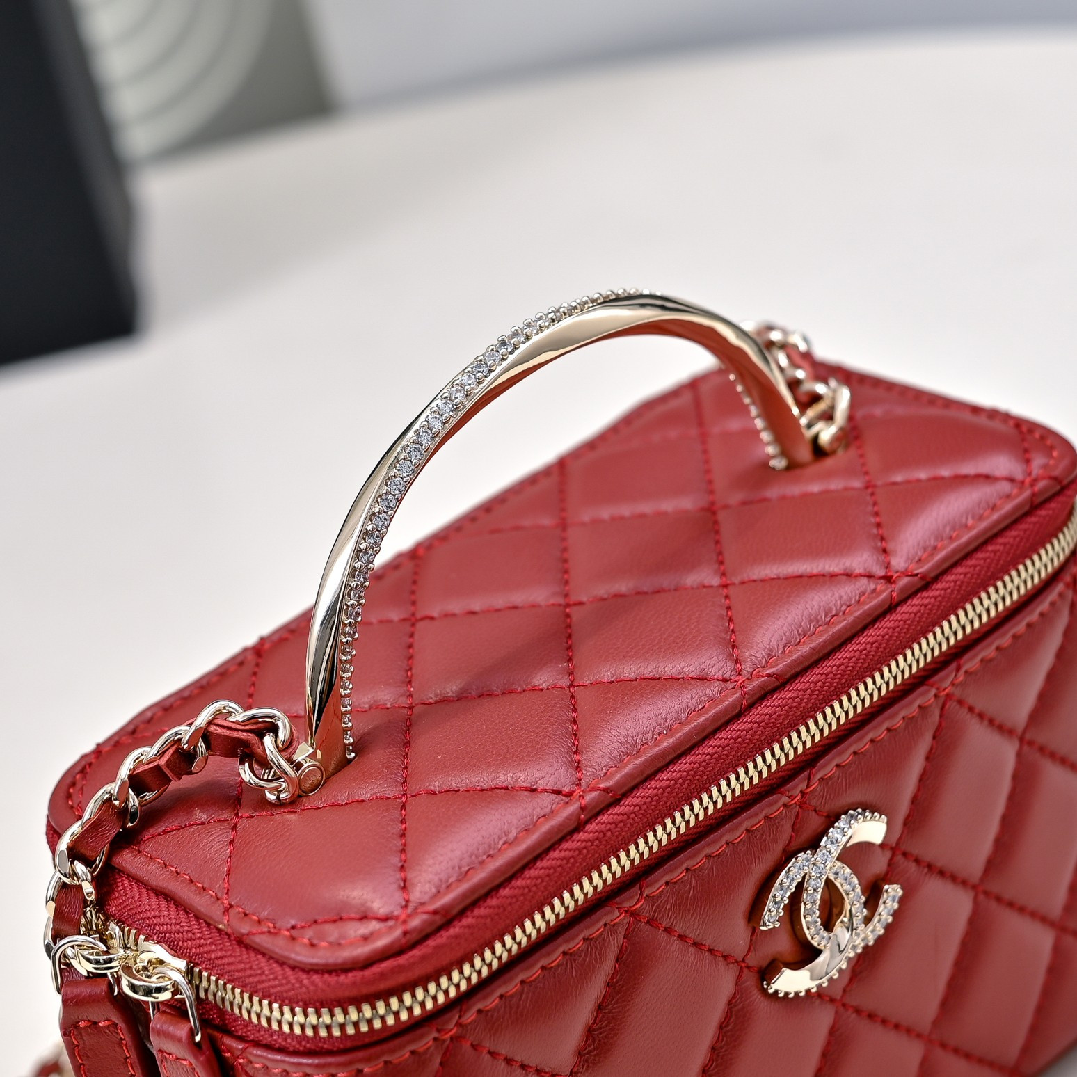 Ch*el Clutch With Chain 17cm