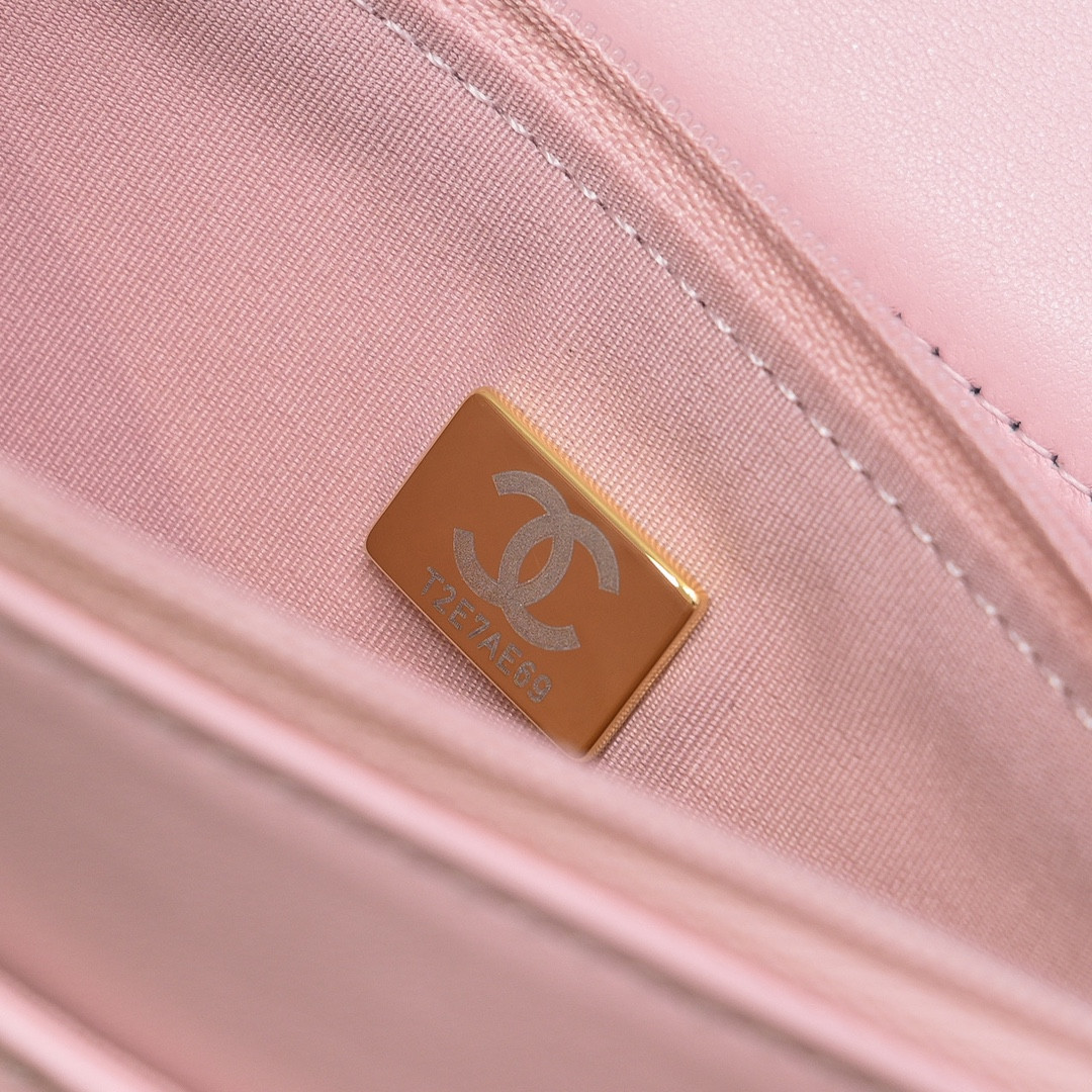 Ch*el Clutch With Chain 19cm