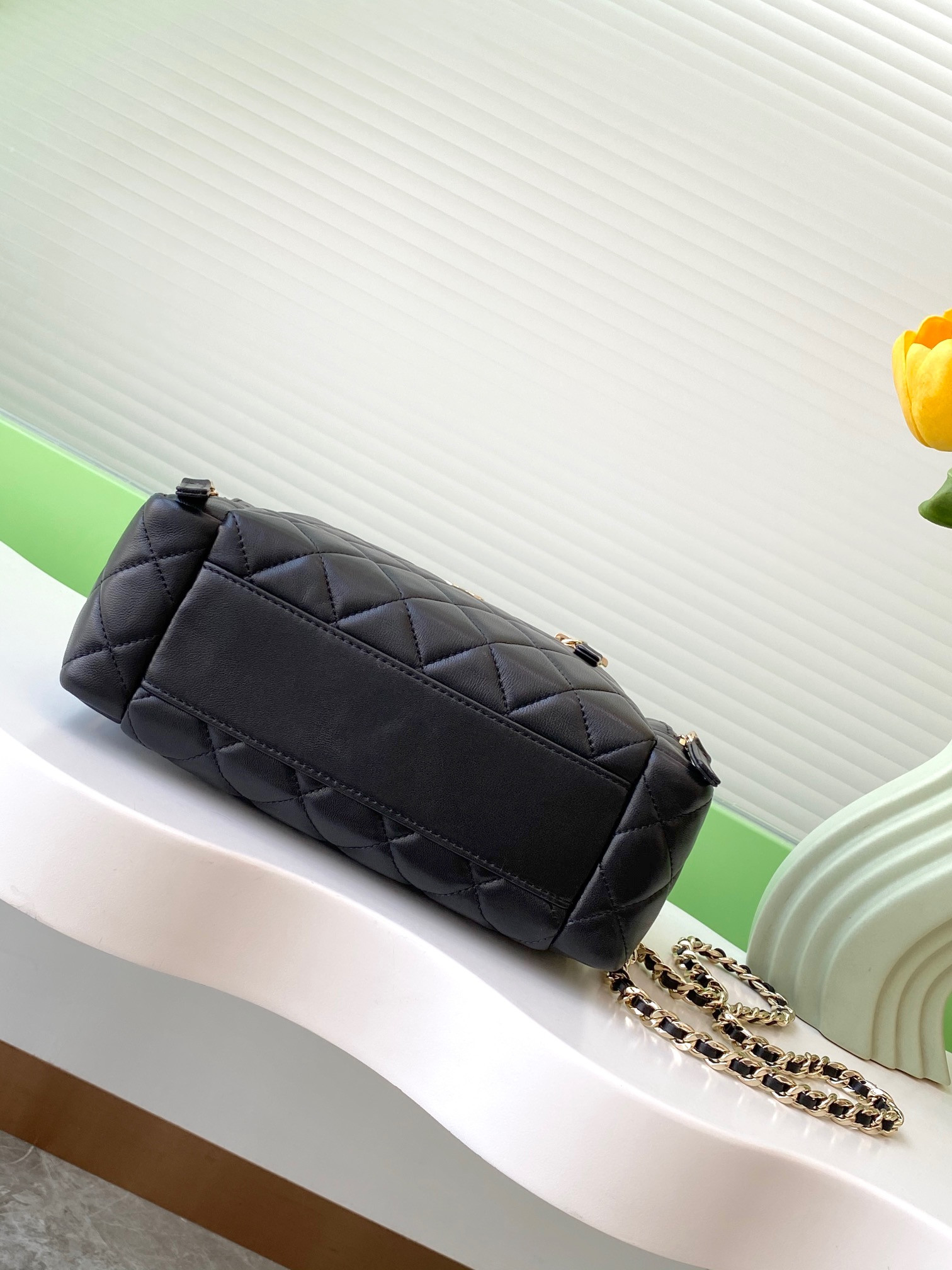 Ch*el Vanity Case 14x23x9cm