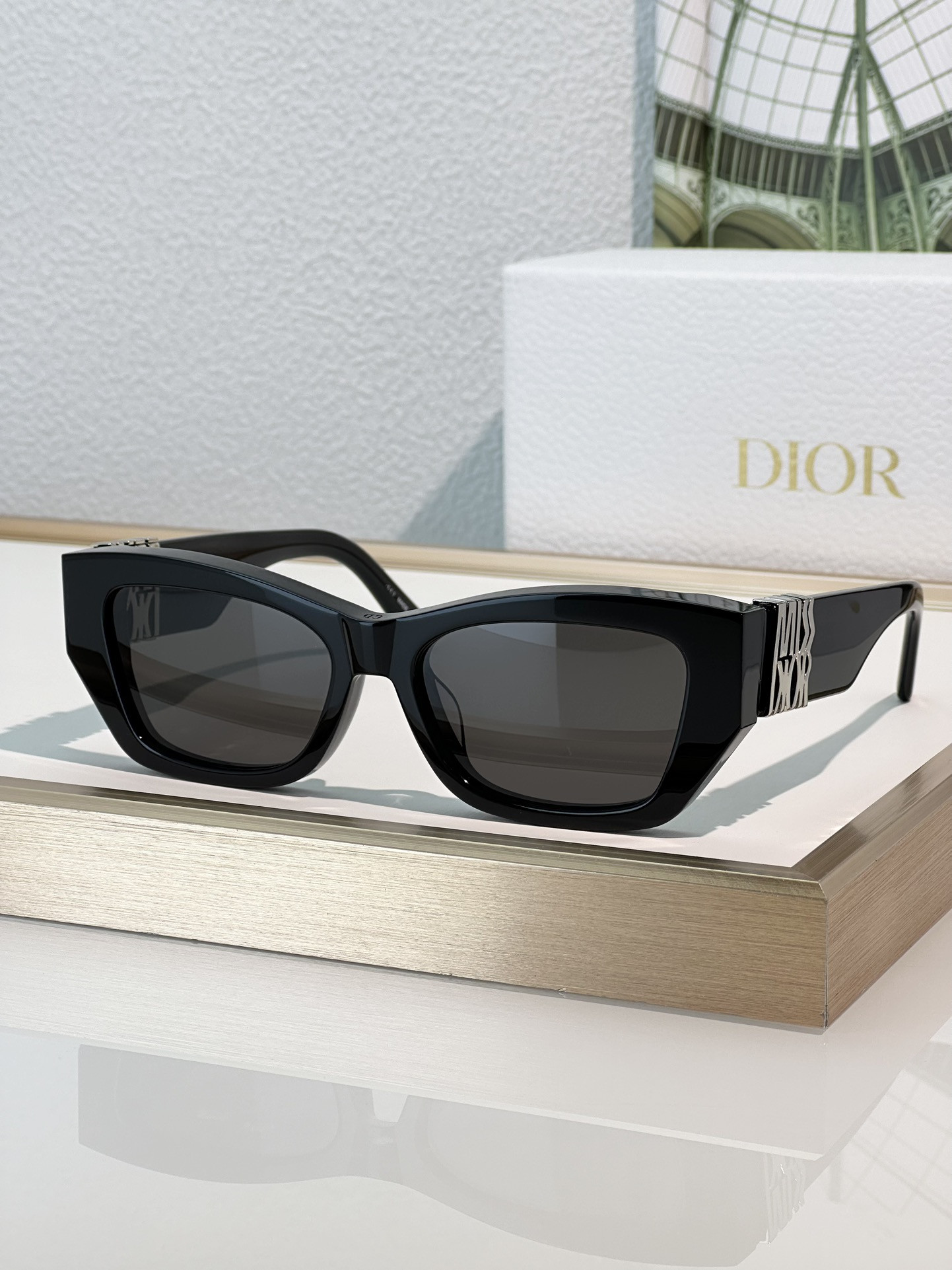 D*0r Glasses S1F 56-17-140