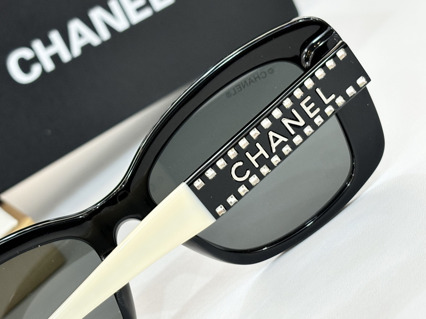 Ch*el Glasses CH9163B 54-19-145