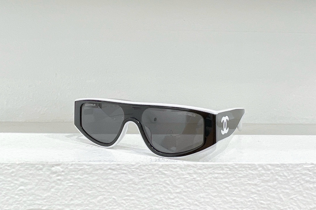 Ch*el Glasses EL6056