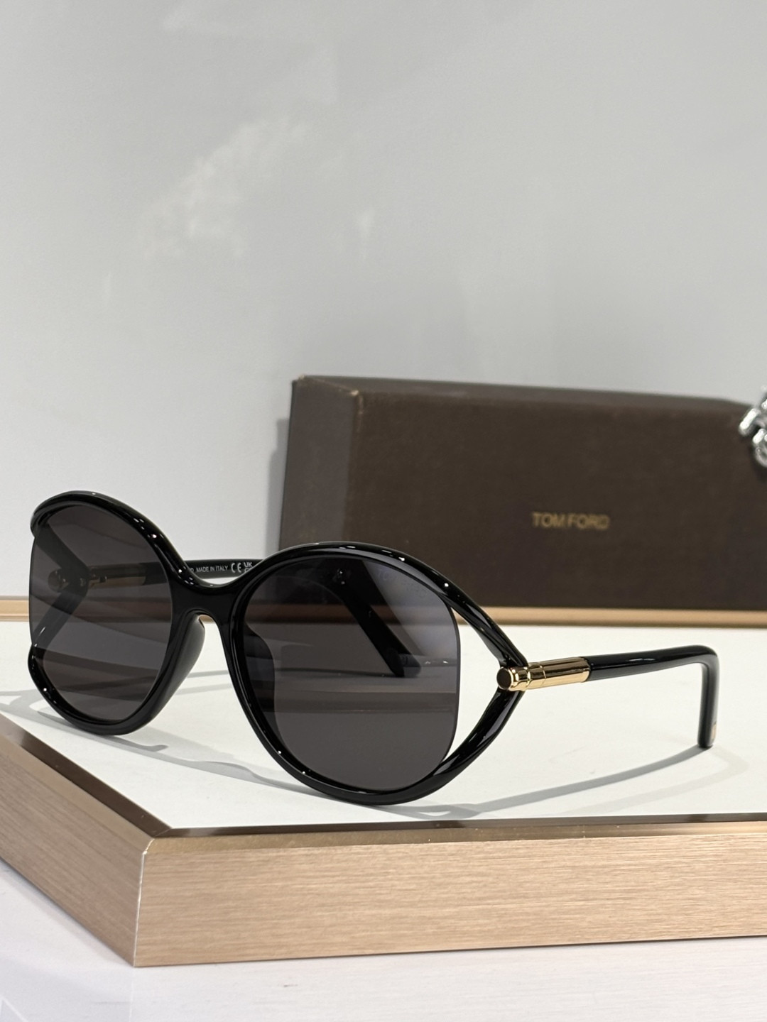 Tom Ford Glasses MELODY FT1090 59-18-120