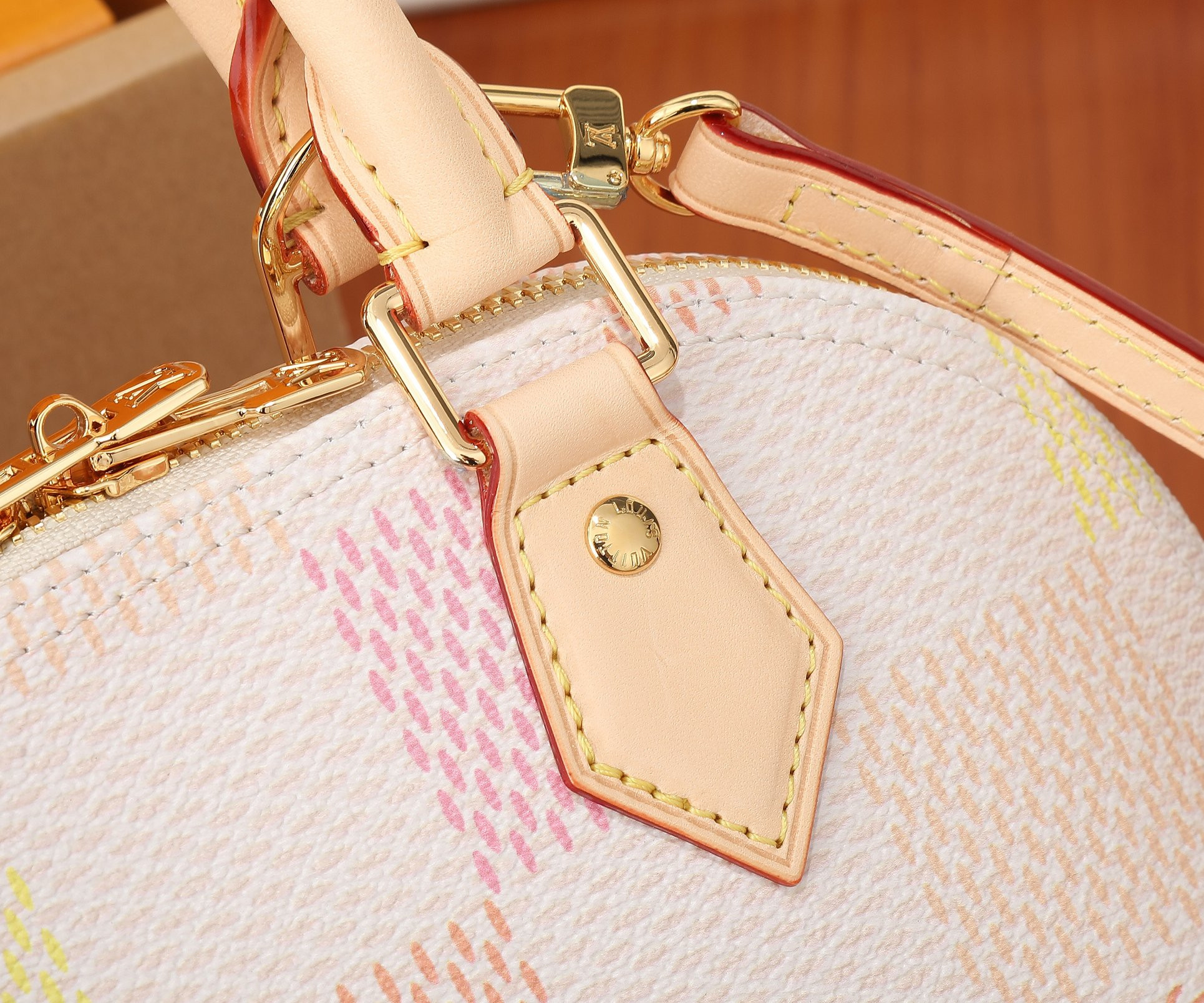 LV Alma BB N40516 23.5 x 17.5 x 11.5 cm