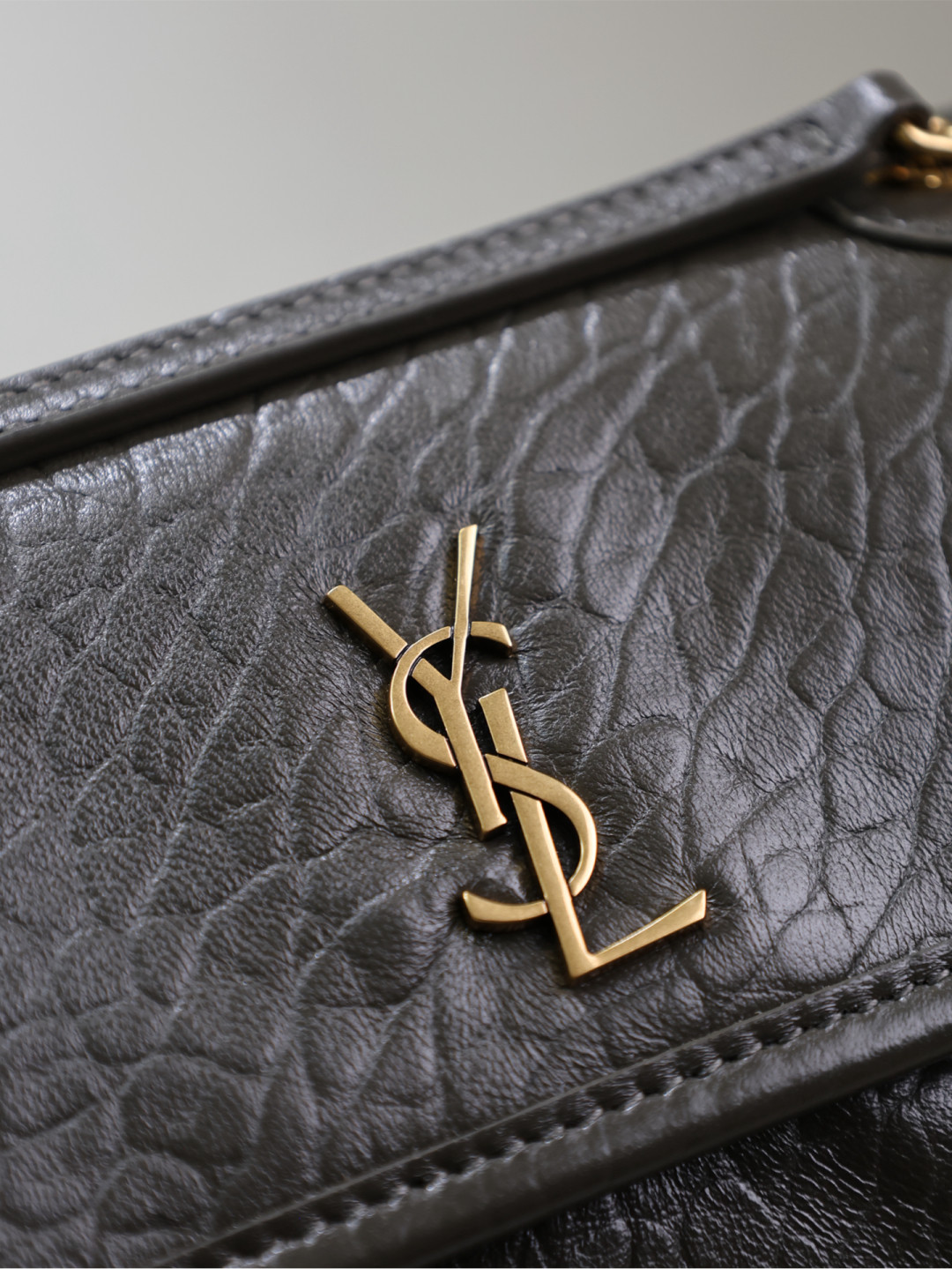 Y*L Niki Mini in grained lambskin 828736 12.5x18x5cm