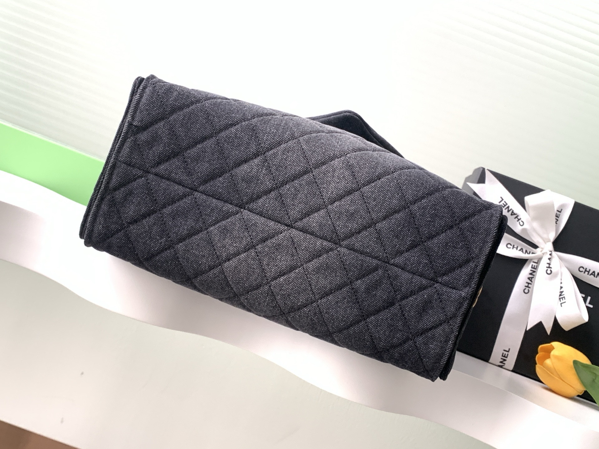 Ch*el 25C Bucket Hobo Bag AS5231 40x30x15cm