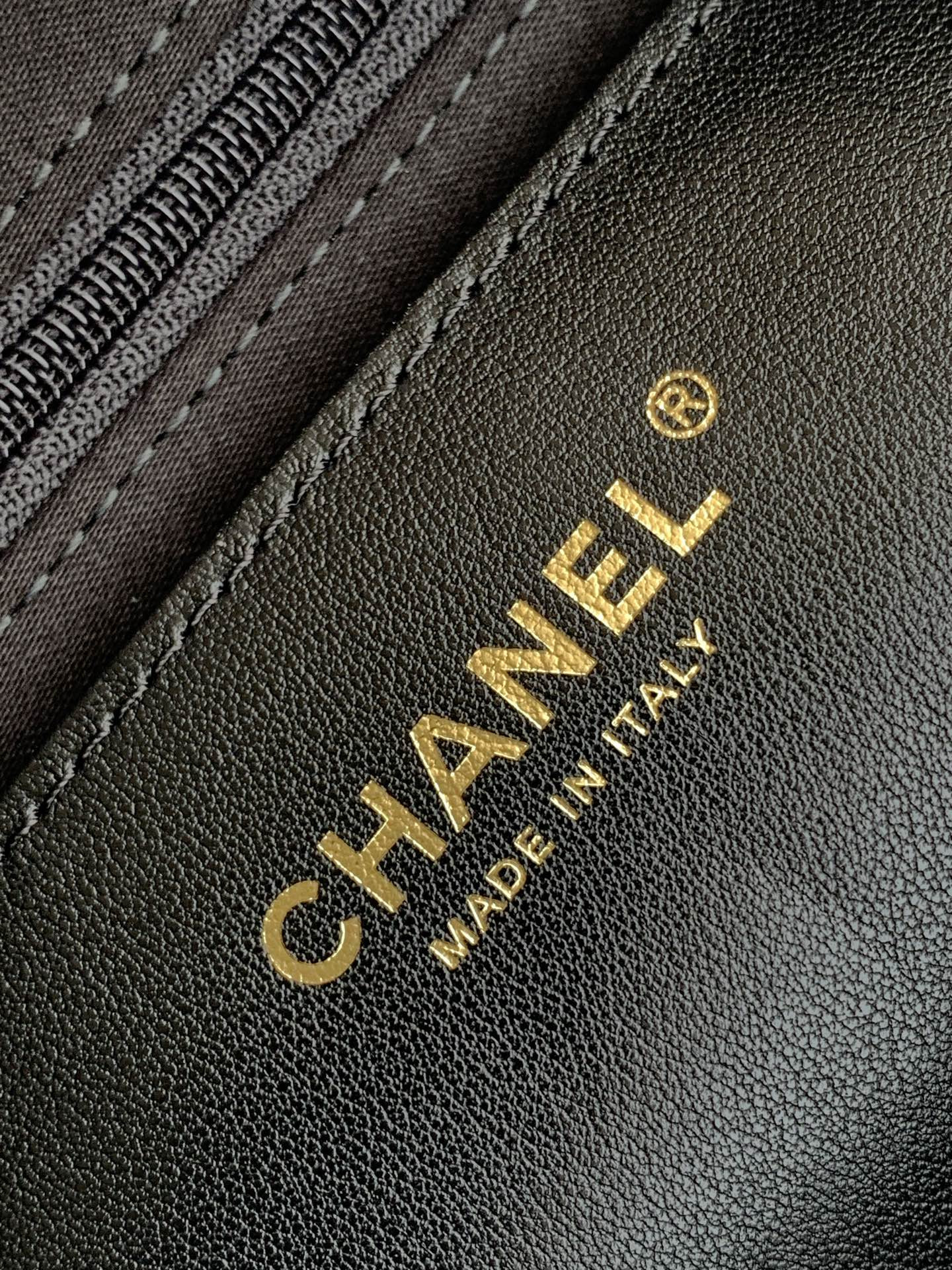 Ch*el Large Bucket Bag 28x31x15cm AS5406