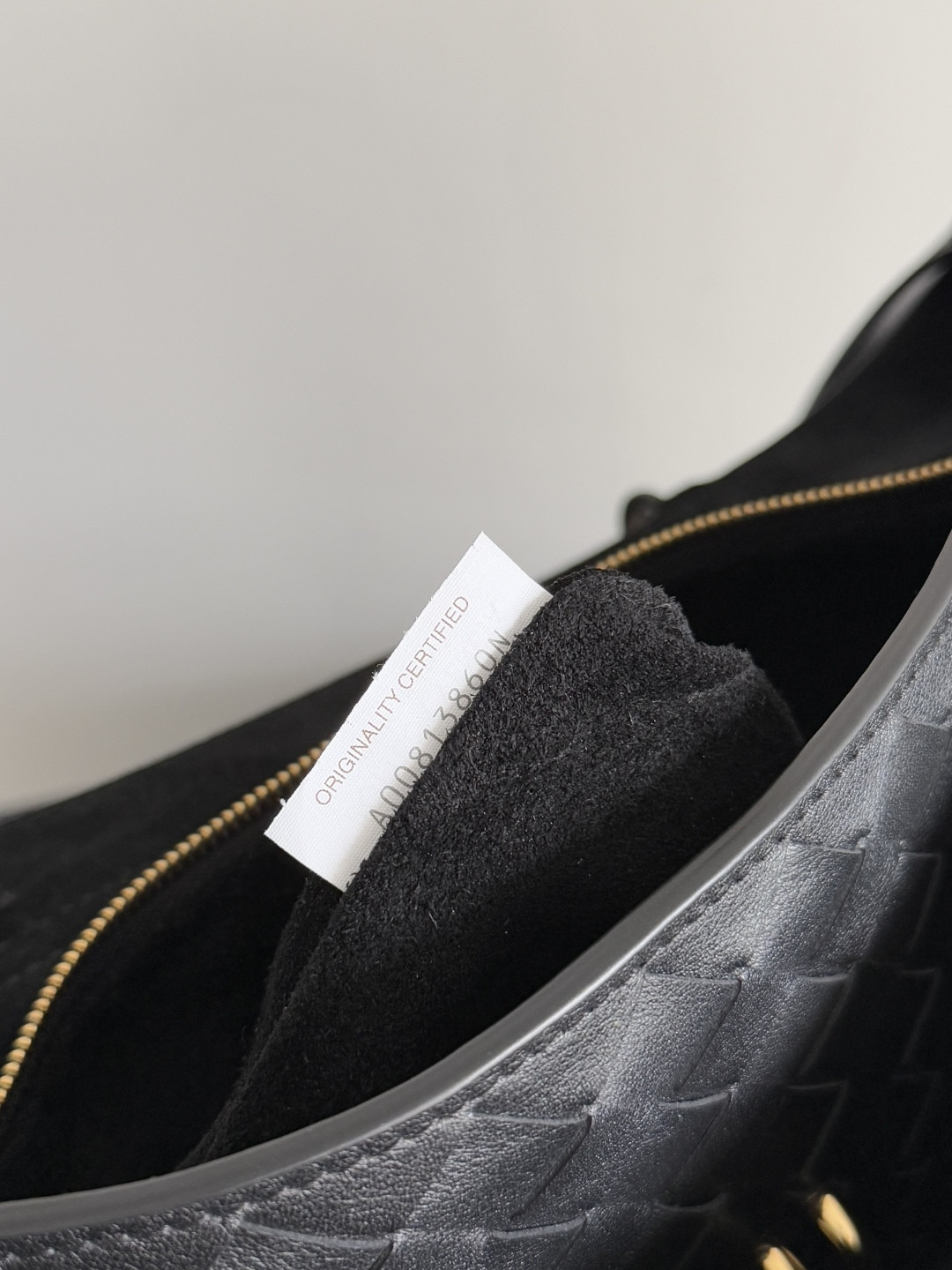 Bo*te*ga Ve*ne*ta Large Ciao Ciao 32x41.5x14.5cm