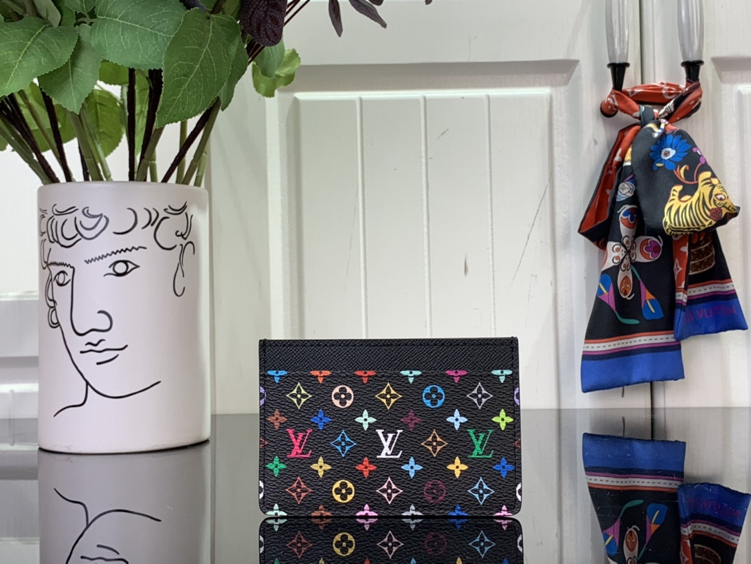 LV x TM Card Holder COMING SOON 11 x 7 x 0.5CM