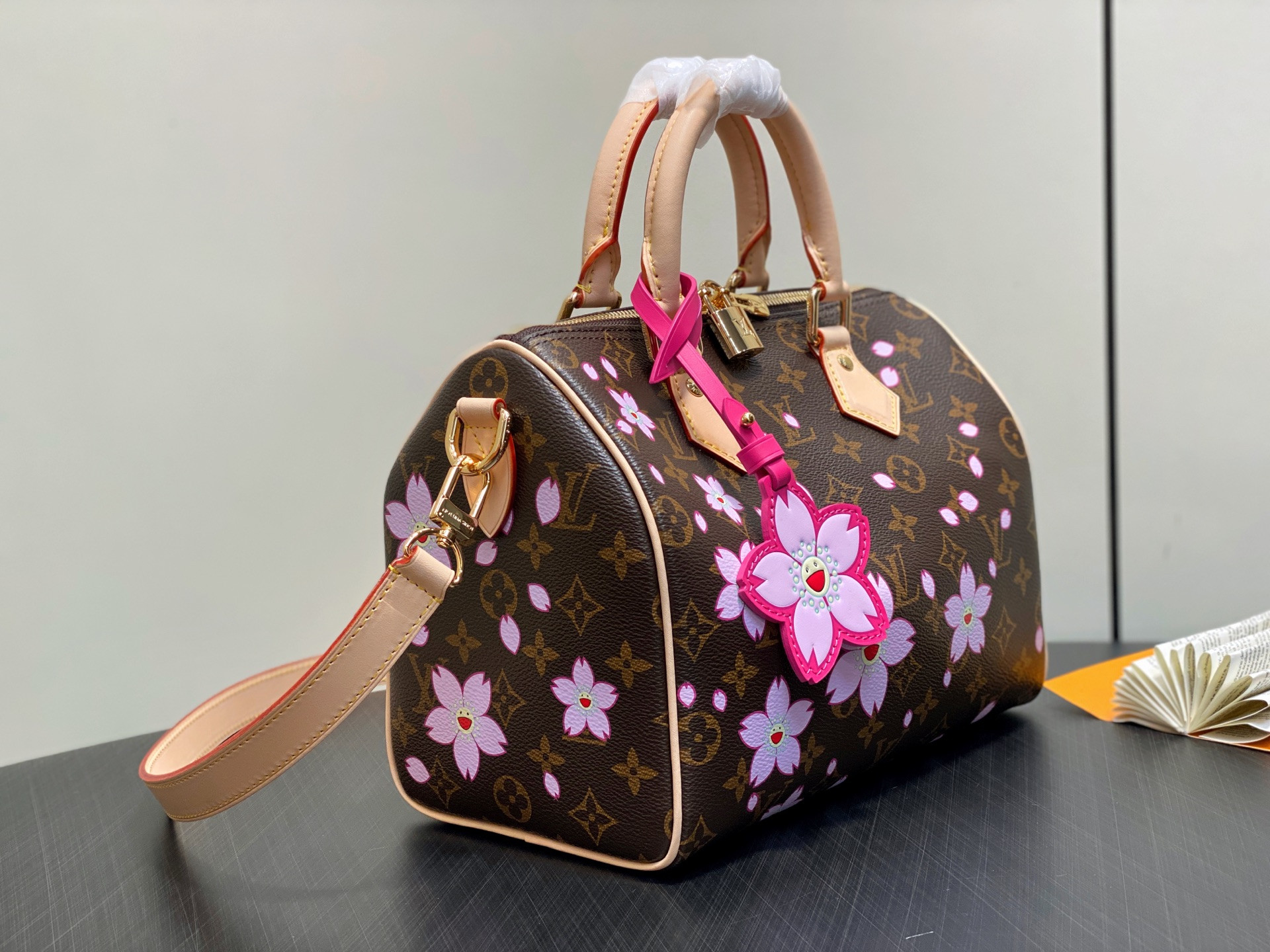 LV x TM Speedy Bandoulière 25 M14174 19x15x25cm