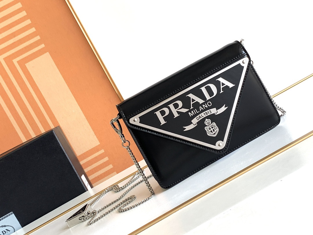 Pra*a Brushed Leather Shoulder Bag 17x 9.5x3.5cm