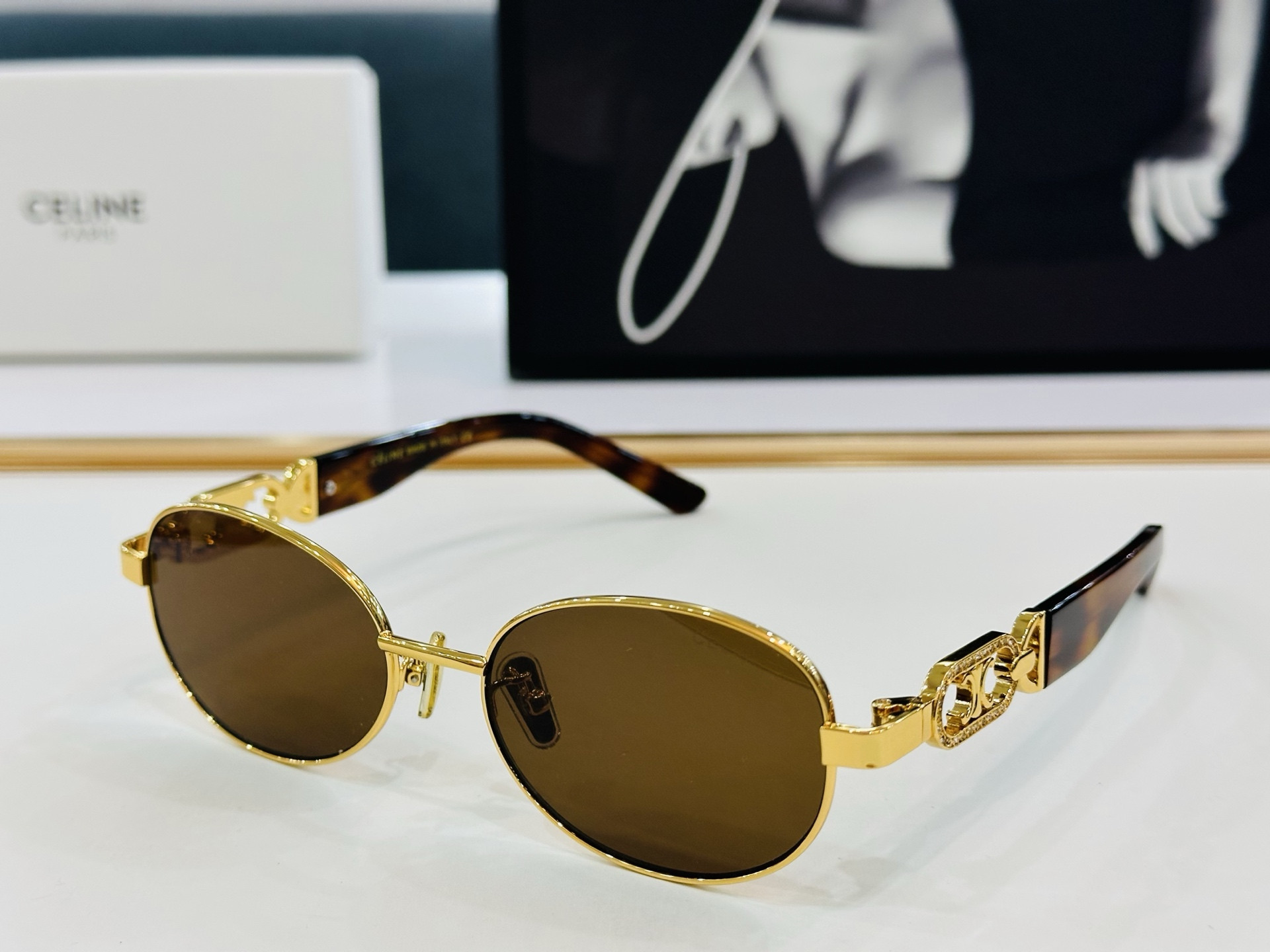 Ce**e Glasses CL40253 53-18-145