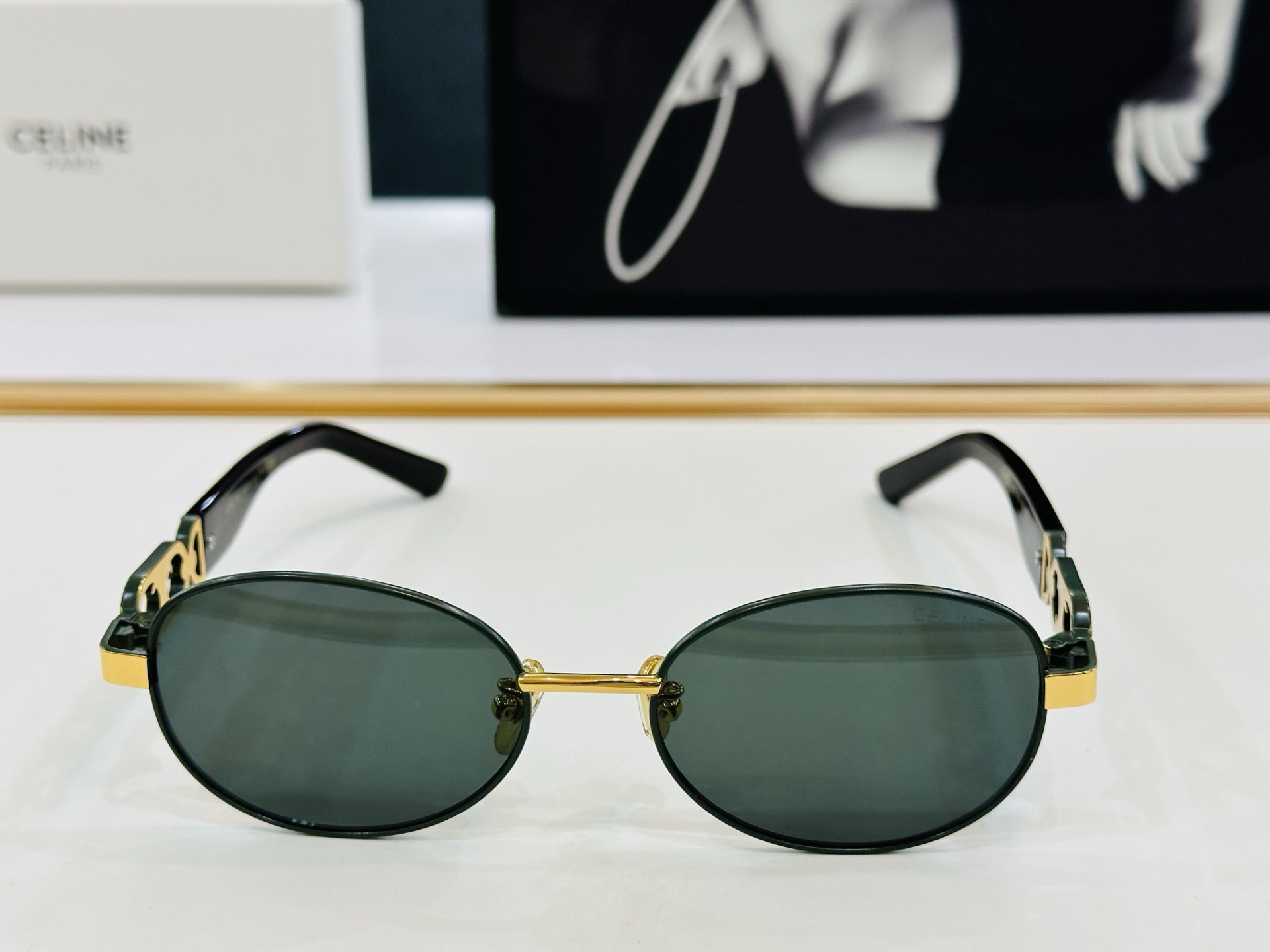 Ce**e Glasses CL40253 53-18-145