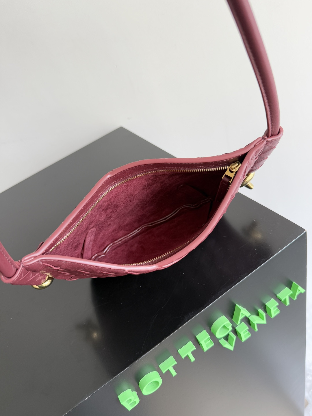 Bo*te*ga Ve*ne*ta Mini Baby Solstice 18x28x5cm