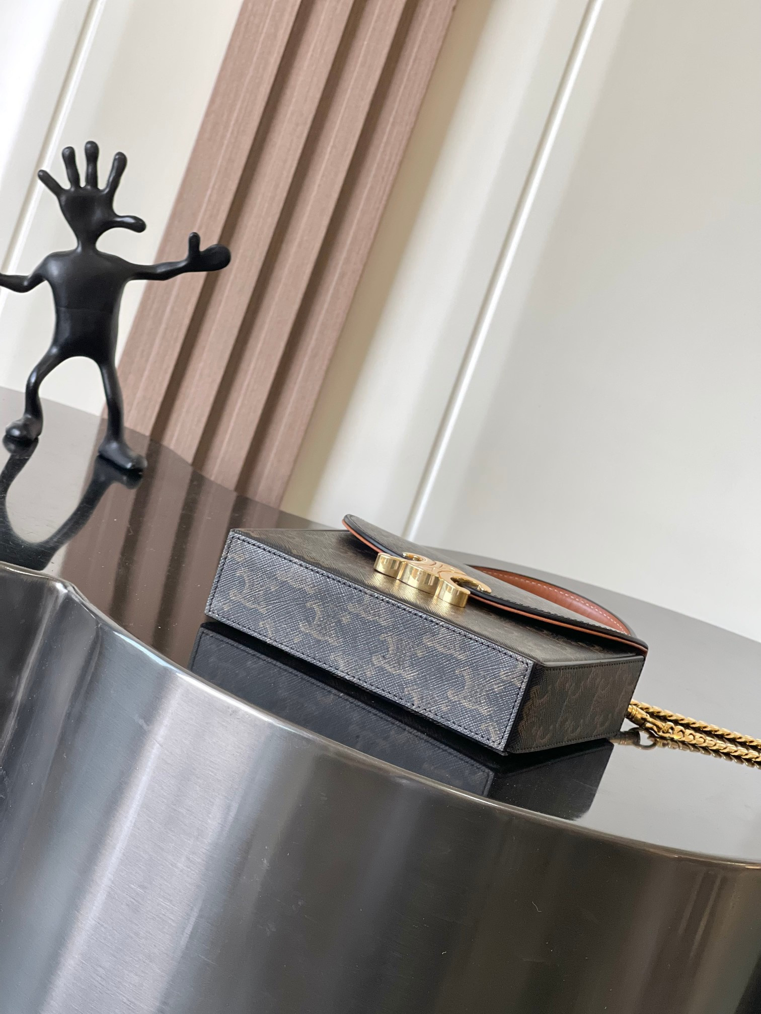 Ce**e SMALL BOX BLANDINE in Triomphe Canvas and Calfskin 16x12x4cm