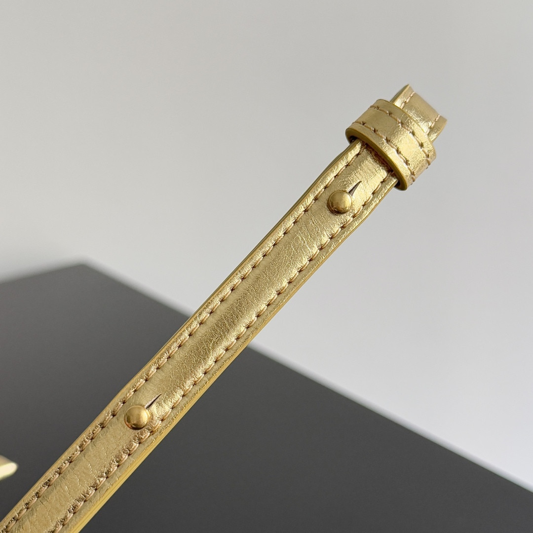 Bo*te*ga Ve*ne*ta Mini Hop 25.5x14.5x11cm