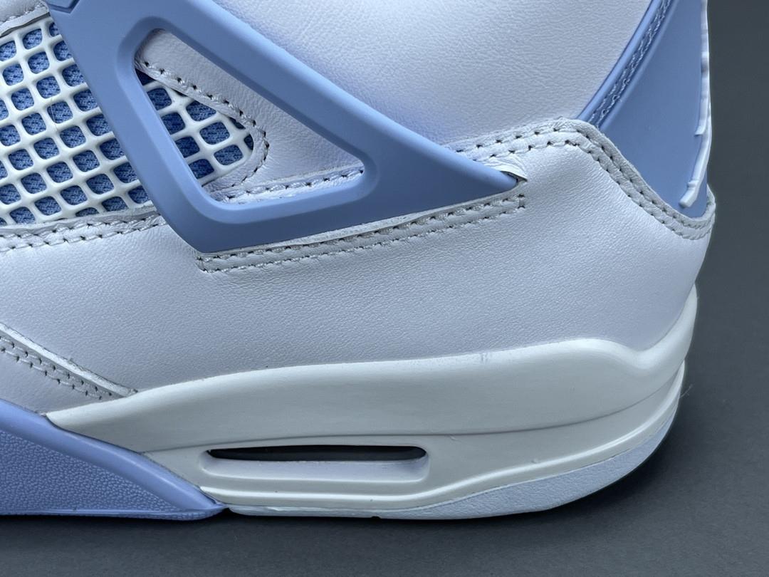 UA Air Jordan 4 Retro