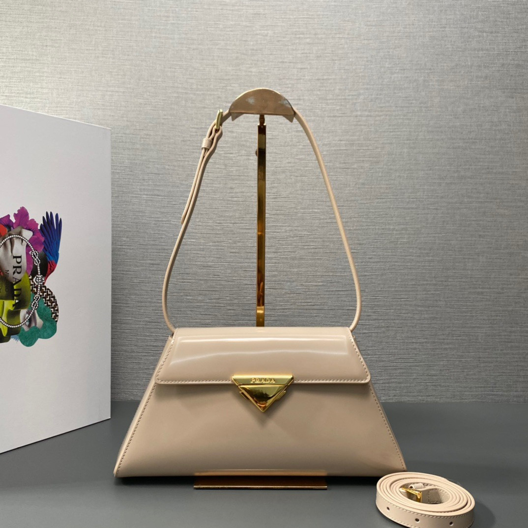 Pra*a Leather Shoulder Bag 28.5x14x7cm