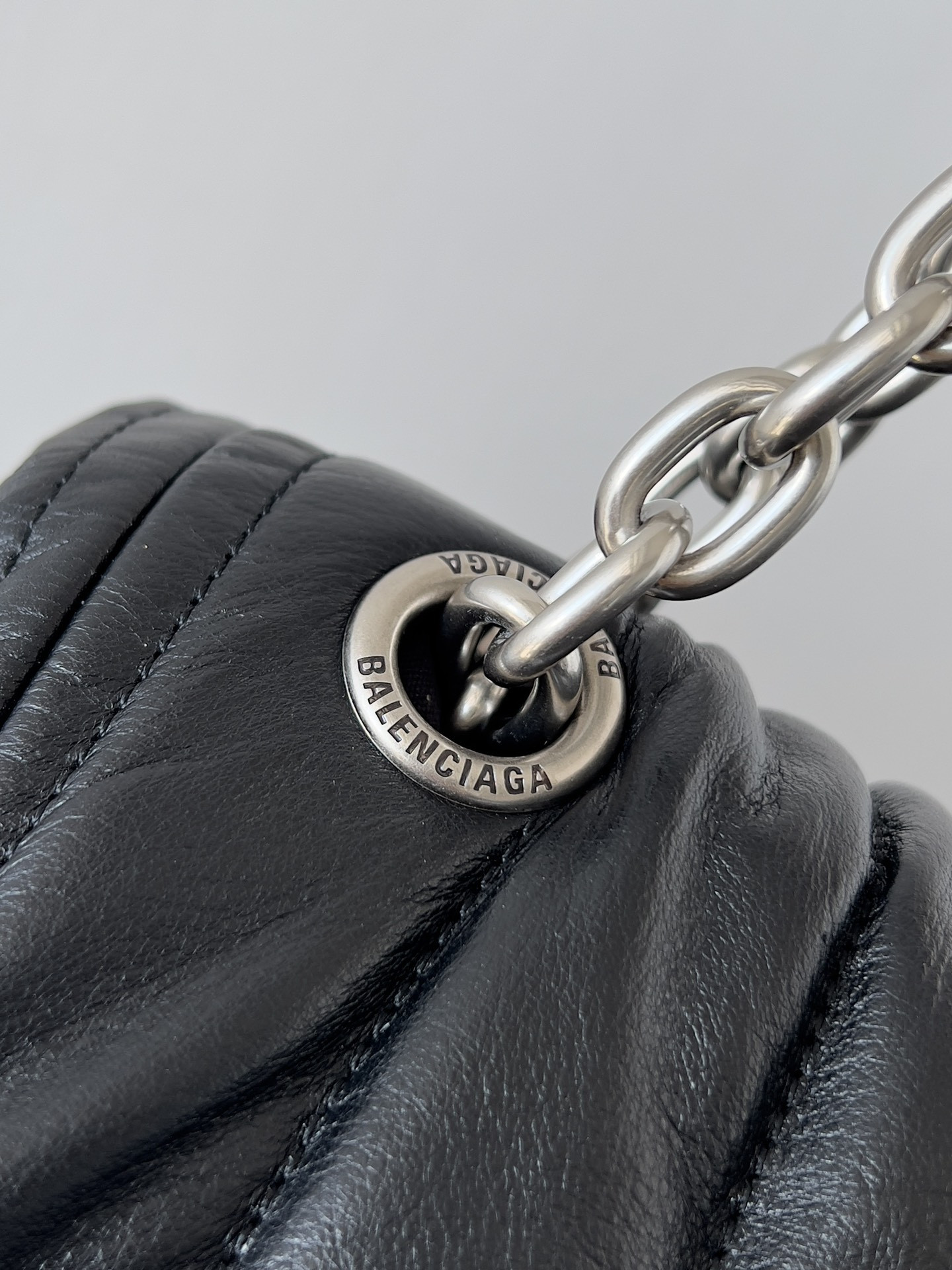 Ba*len*cia*ga Monaco Chain Bag Medium 32.5x22x9.9cm