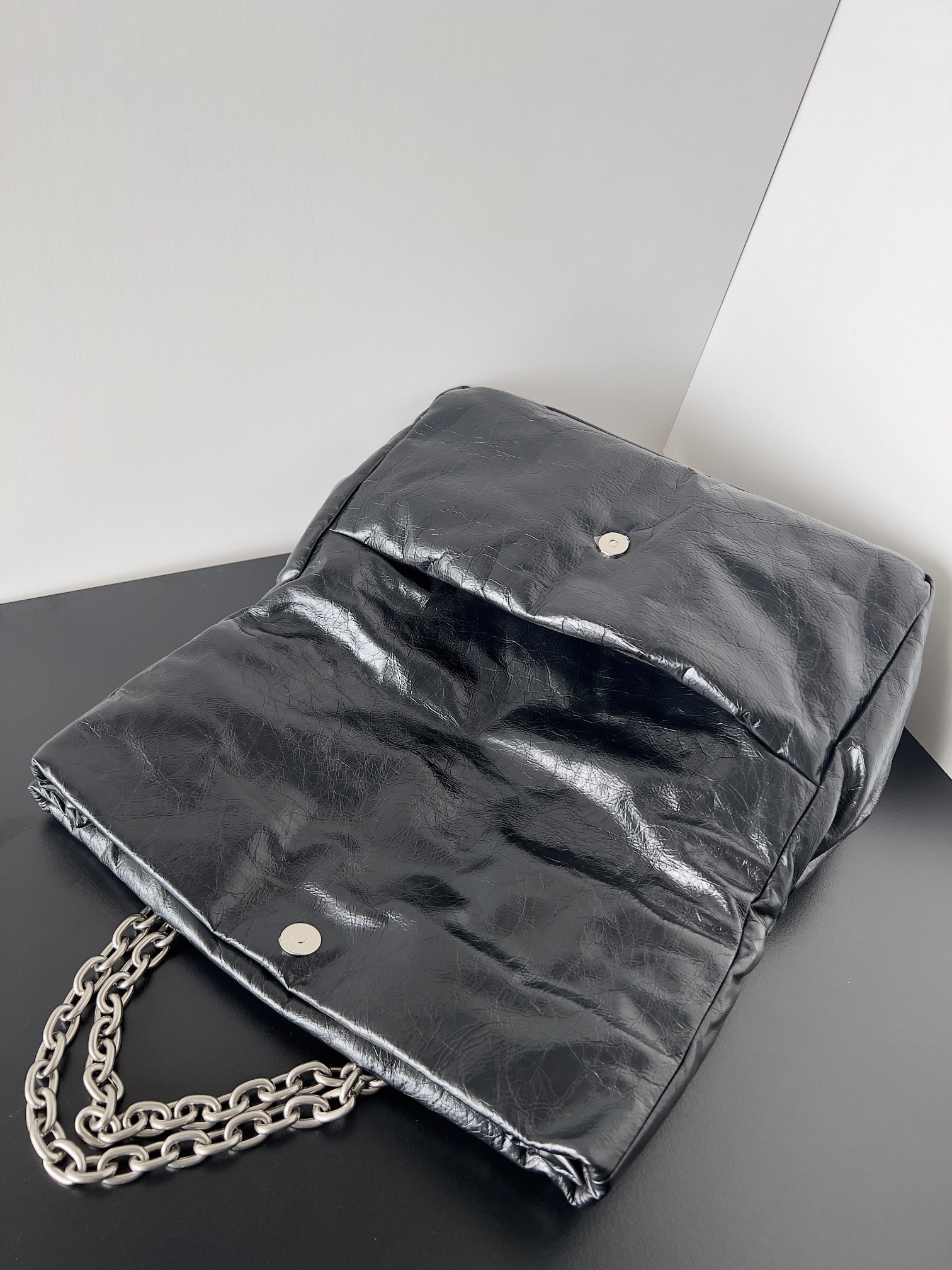 Ba*len*cia*ga Monaco Chain Bag Medium 32.5x22x9.9cm