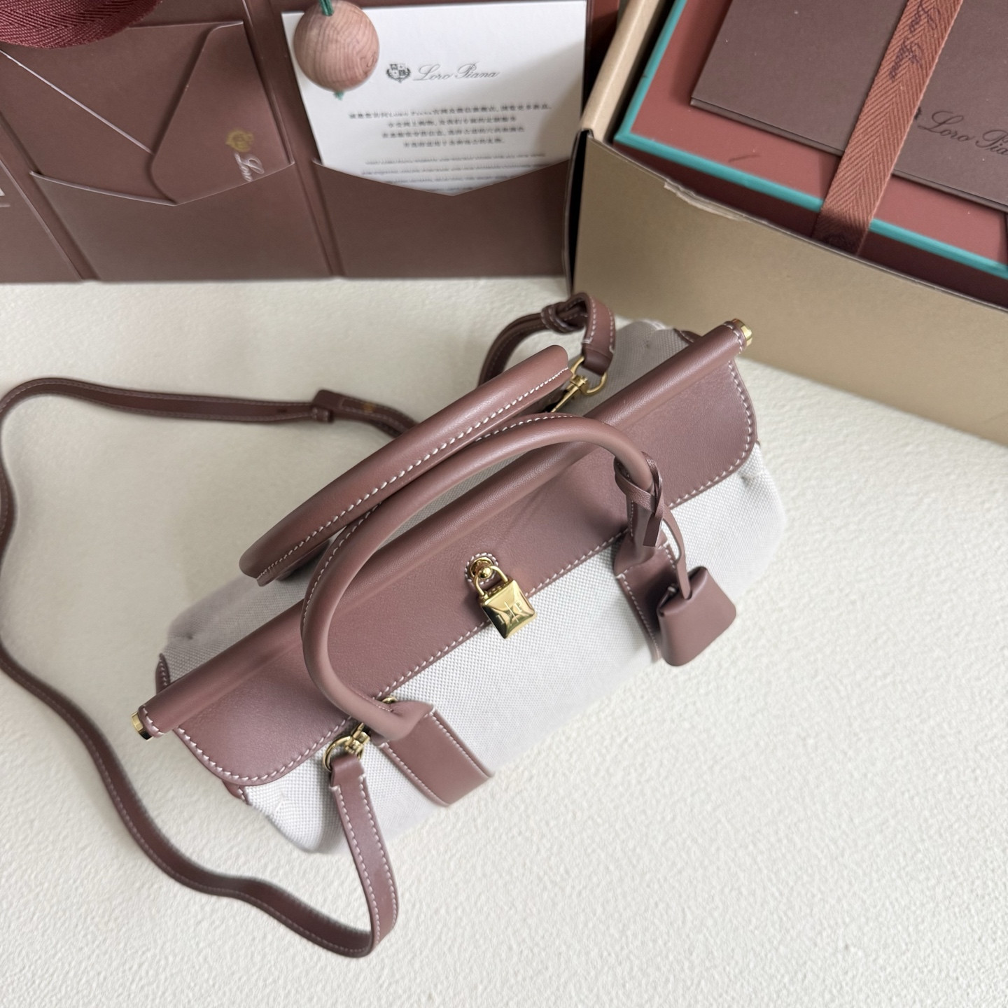 L**o p*ana Loom L25 25x18x12.5cm