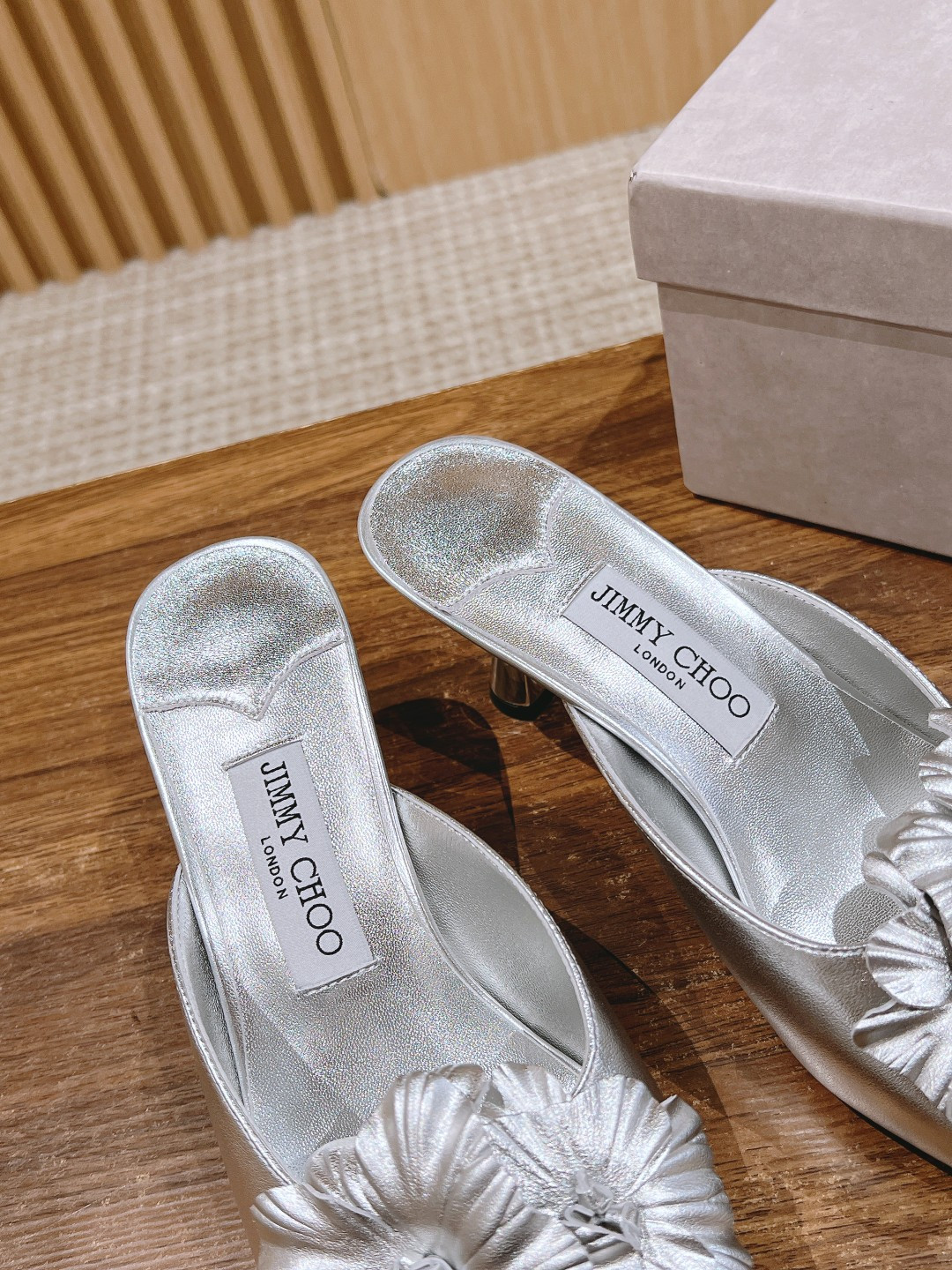 UA Ji*y Ch* Slides 6.5cm