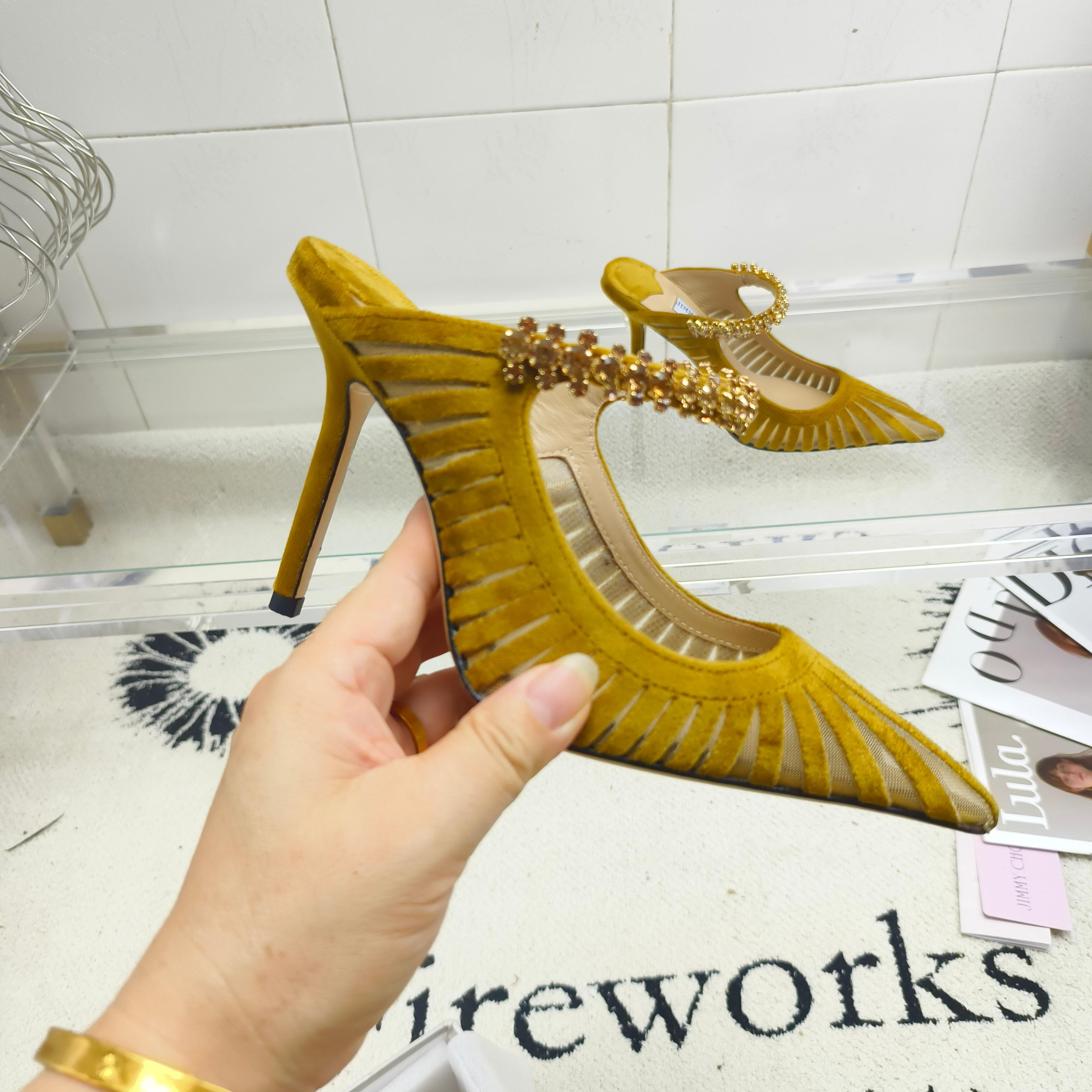 UA Ji*y Ch* Bing Mules