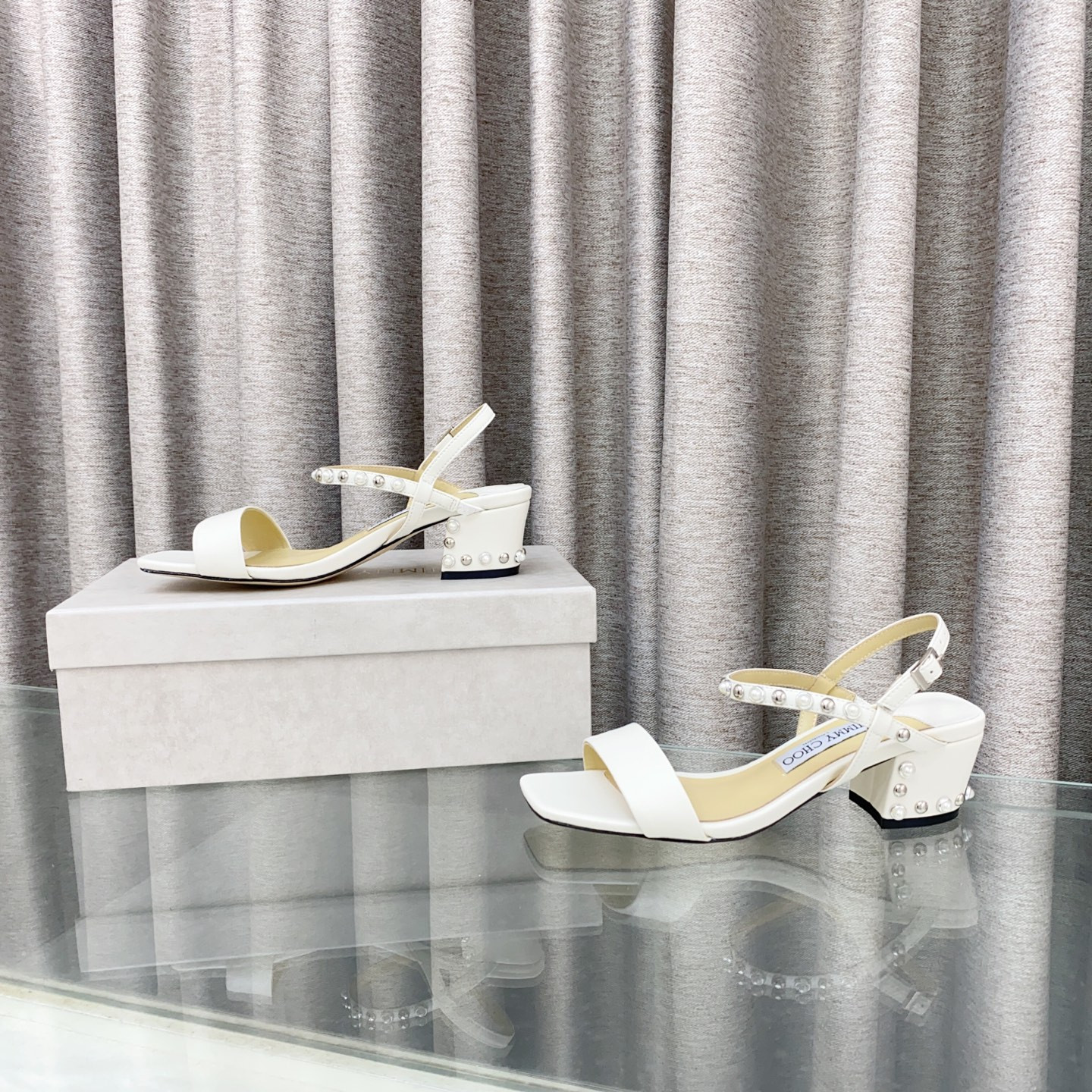 UA Ji*y Ch* Sandals 4.5cm