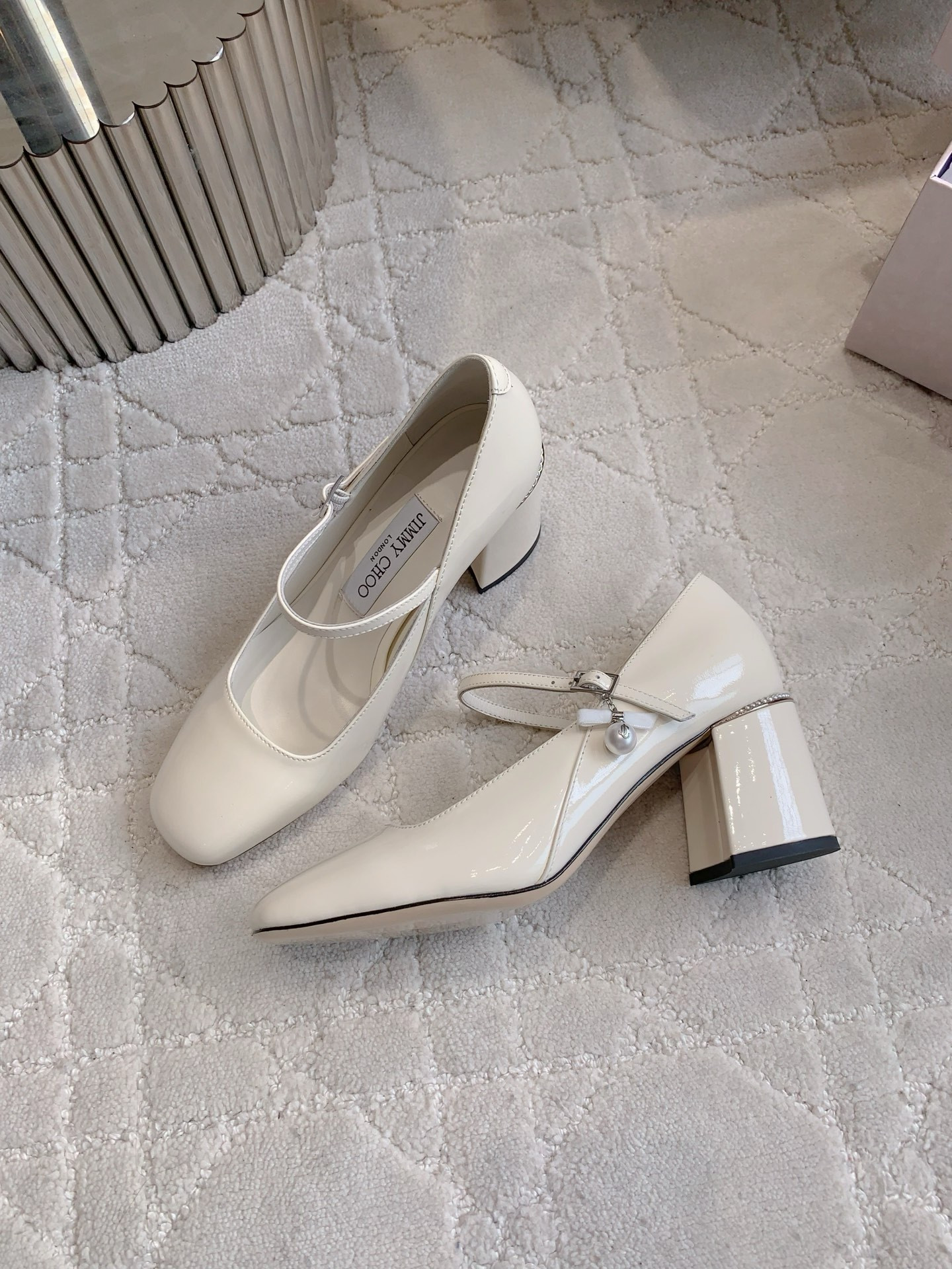 UA Ji*y Ch* Wave Mary Jane 7cm