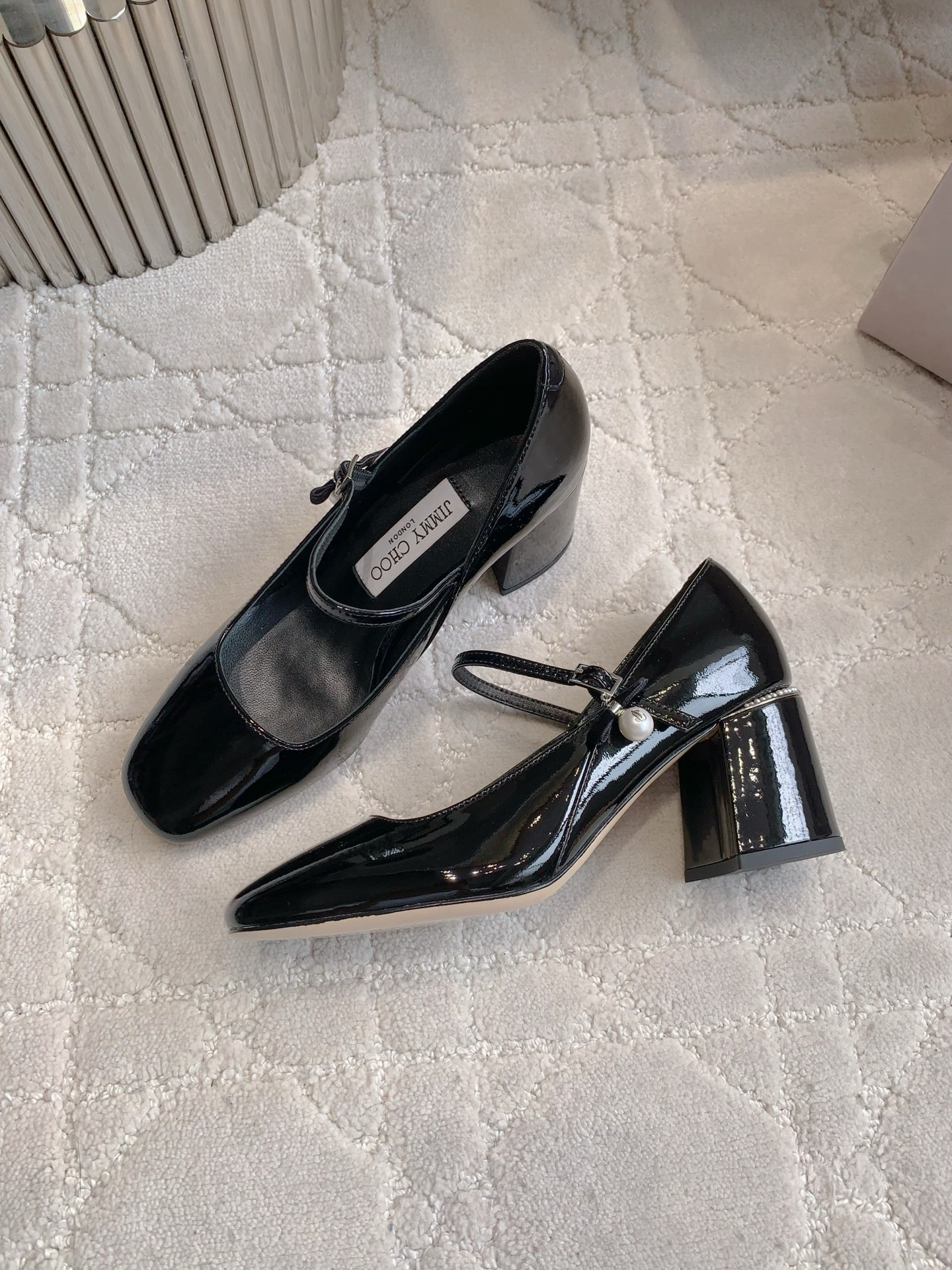 UA Ji*y Ch* Wave Mary Jane 7cm